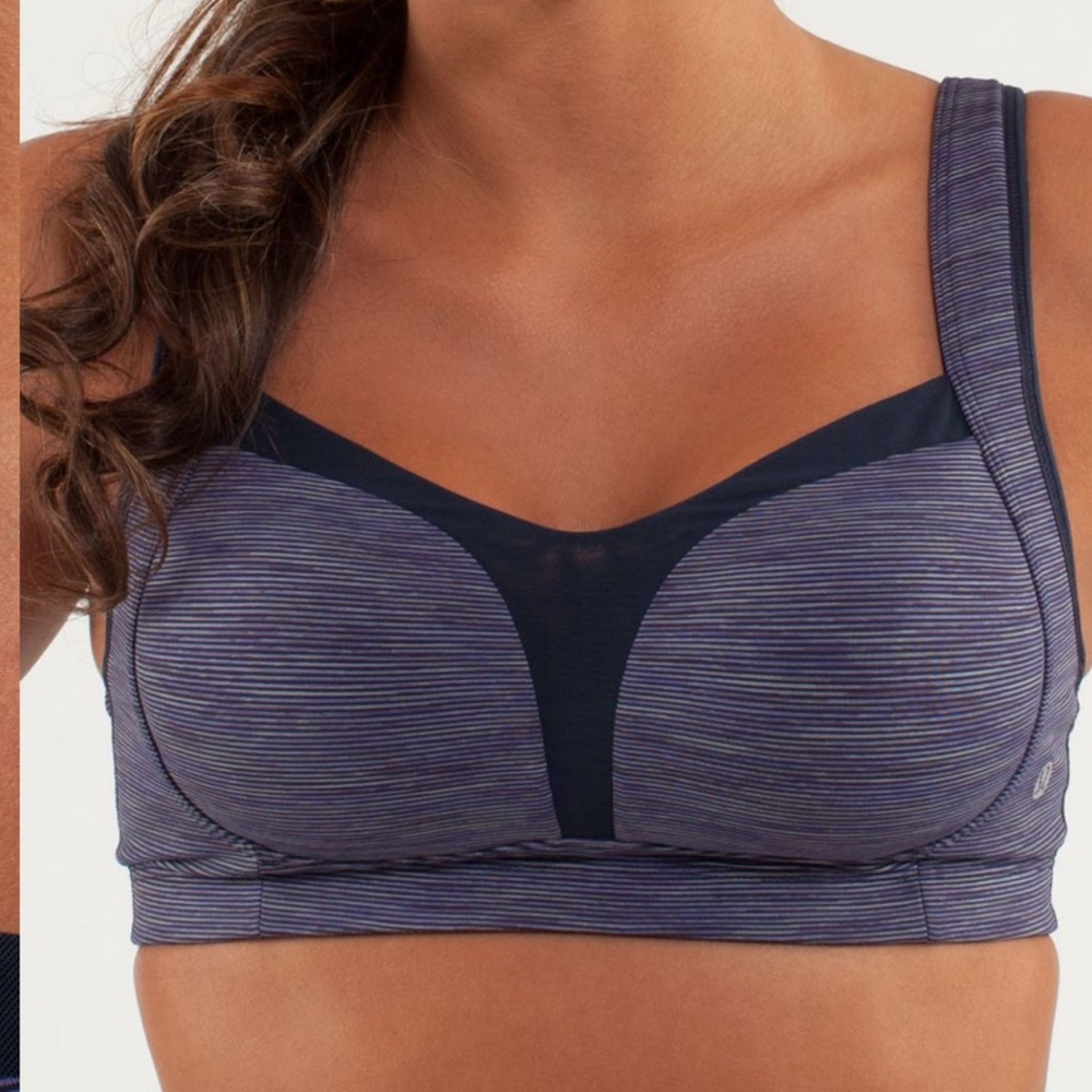 Lululemon Ta Ta Tamer II sports bra